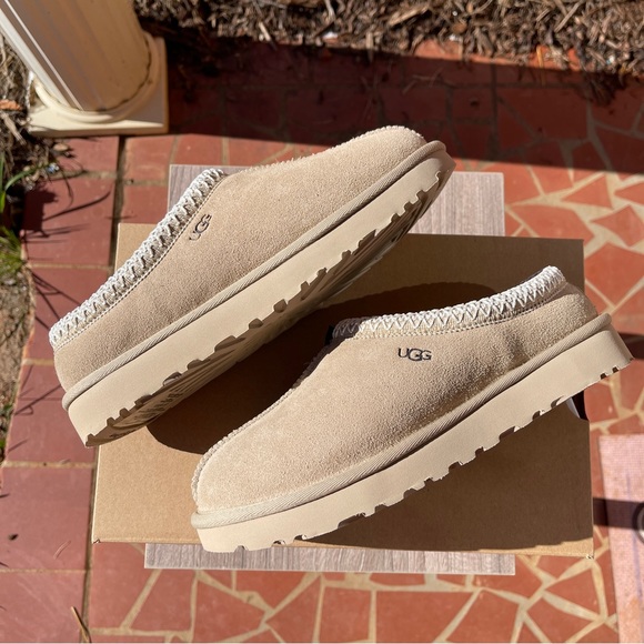 UGG Women’s Tasman Slipper Mustard Seed NWT - Picture 4 of 11